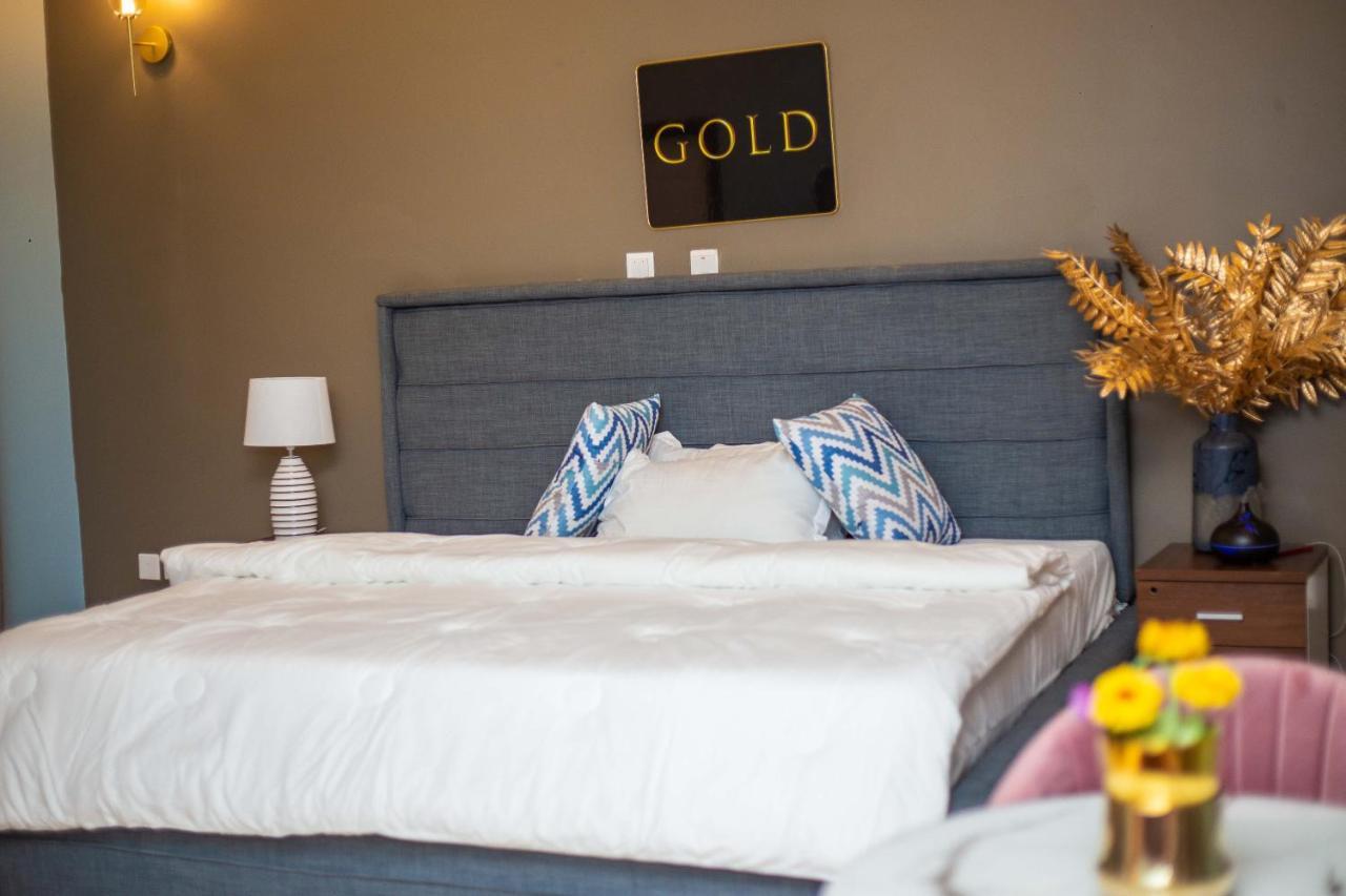 Hotel Piano & Gold Collections, Peduase Peduasi Esterno foto